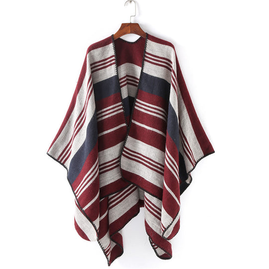 Damen Oversize‑Ruana‑Überwurf mit gestreiftem Jacquard und Zierstichkante Shop Nory