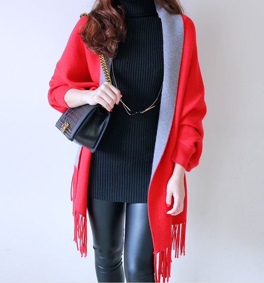 Damen Zweifarbiger Wendeponcho mit Kurzarmöffnungen, Fransen und Wollmix Shop Nory