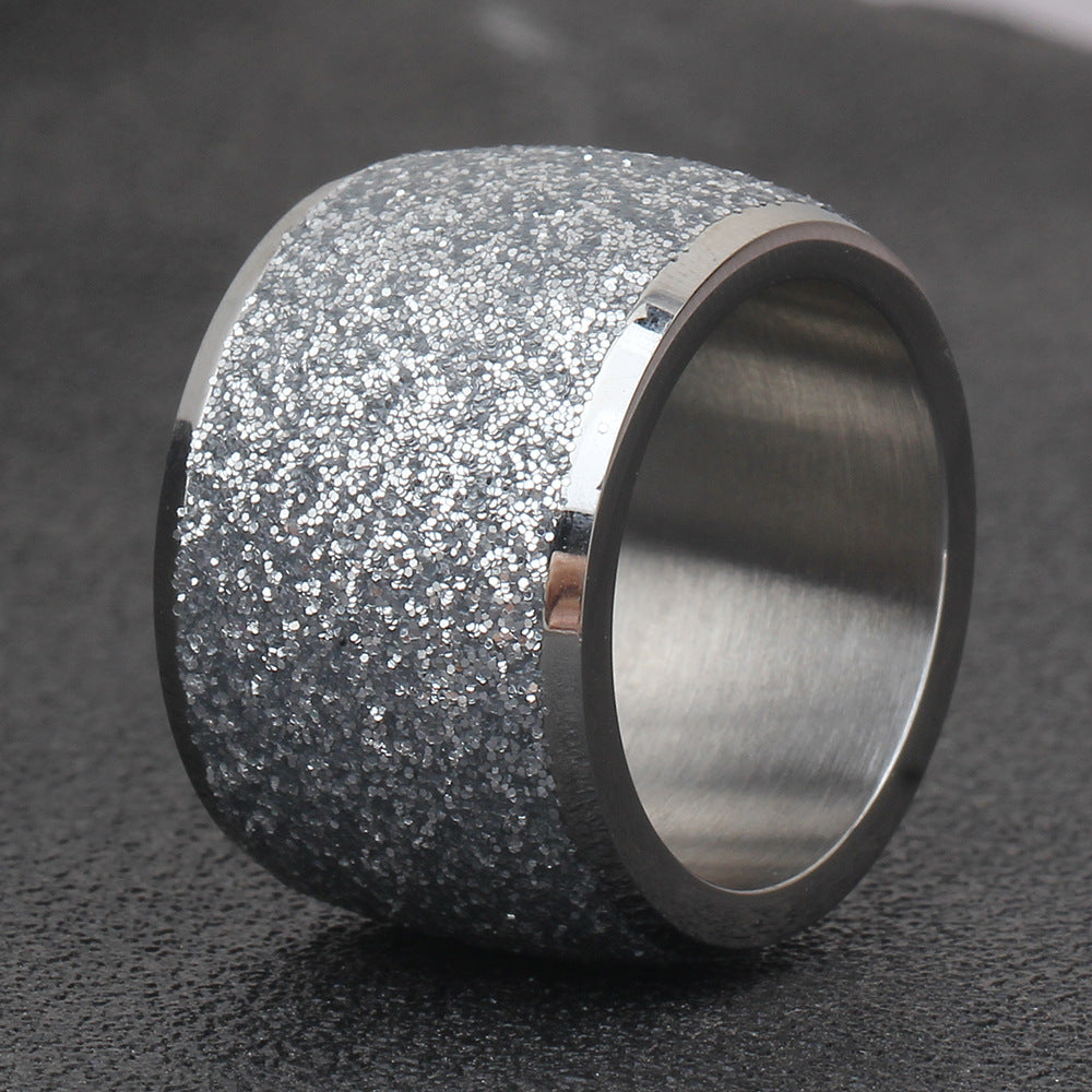 Damen Ring mit funkelndem Sandfinish und modernem Design Shop Nory