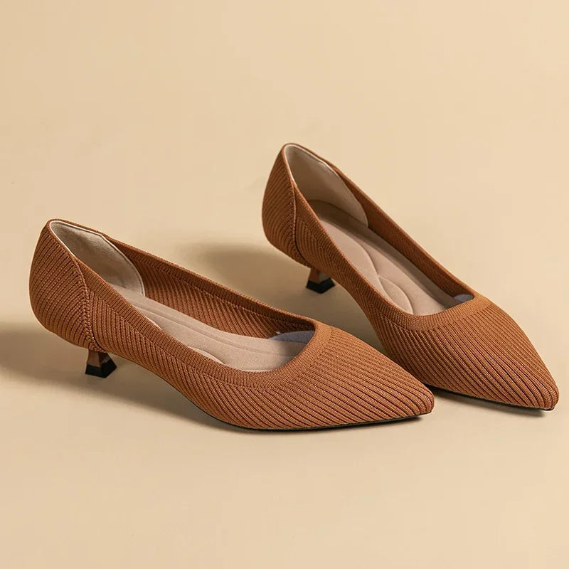 Orthopädische Schuhe mit Absatz