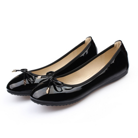 Ballerinas mit Schleifenakzent
