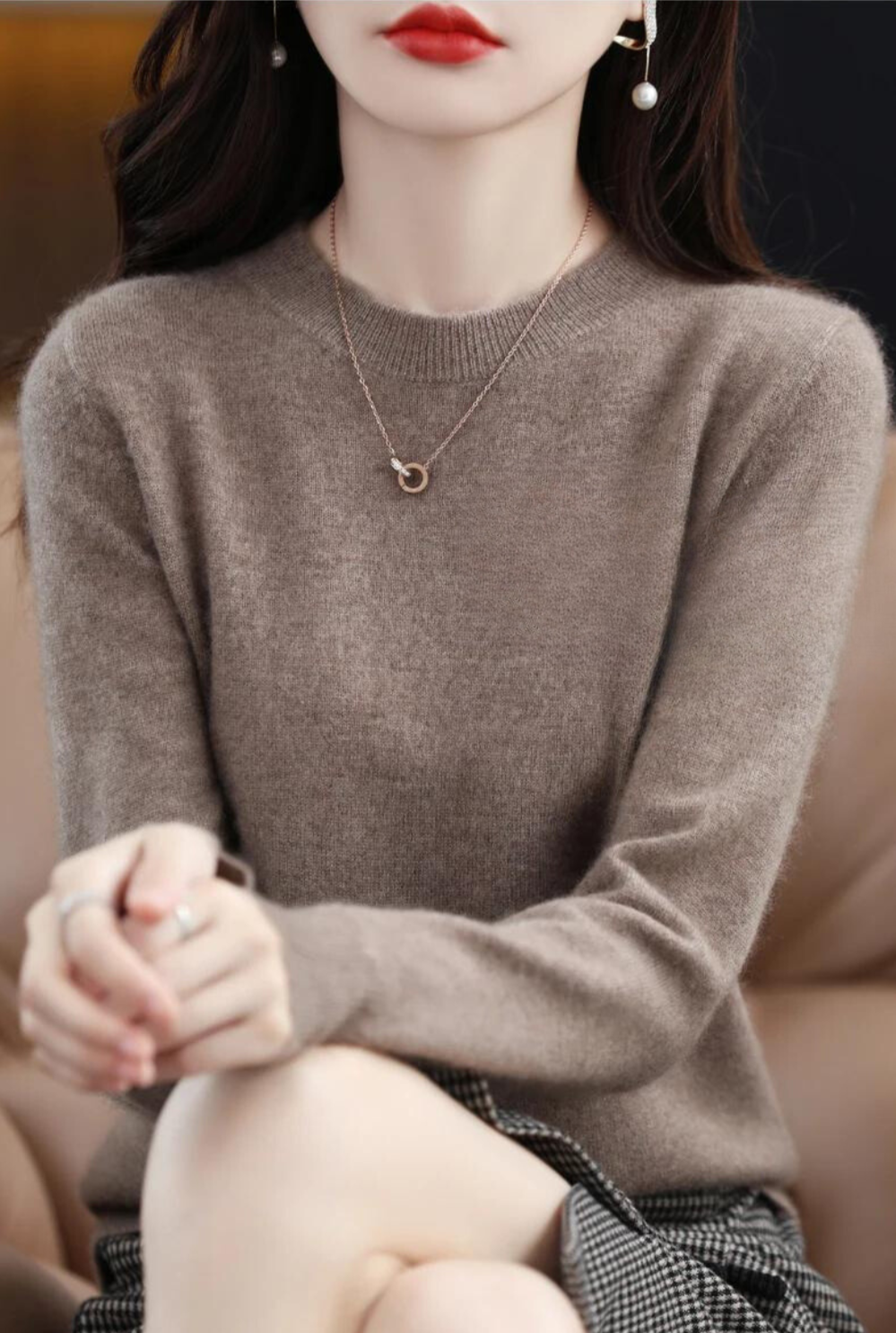 Klassische Wollpullover für Frauen