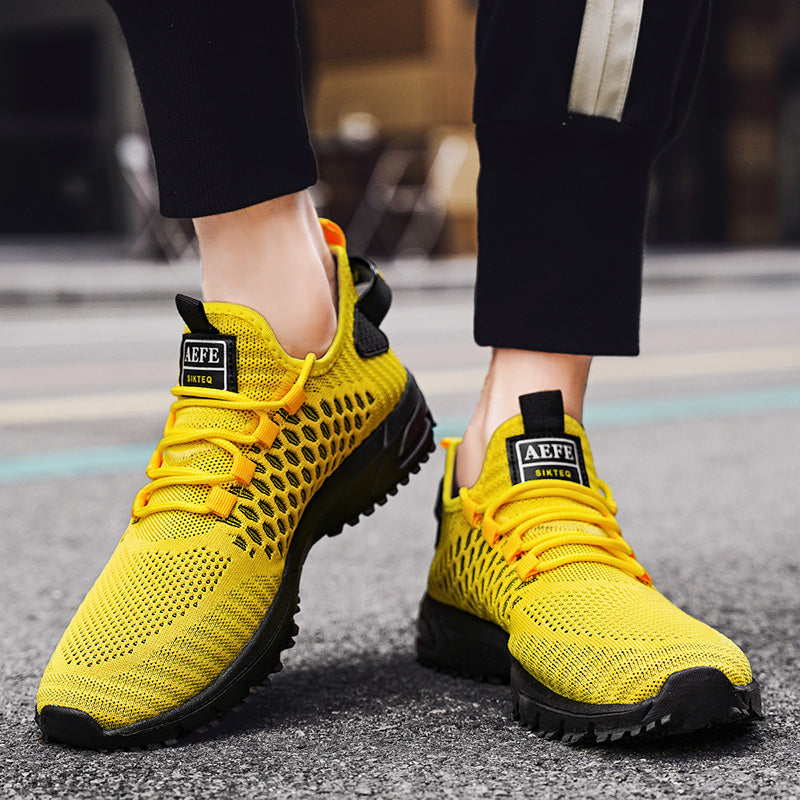 Atmungsaktive Turnschuhe aus Mesh