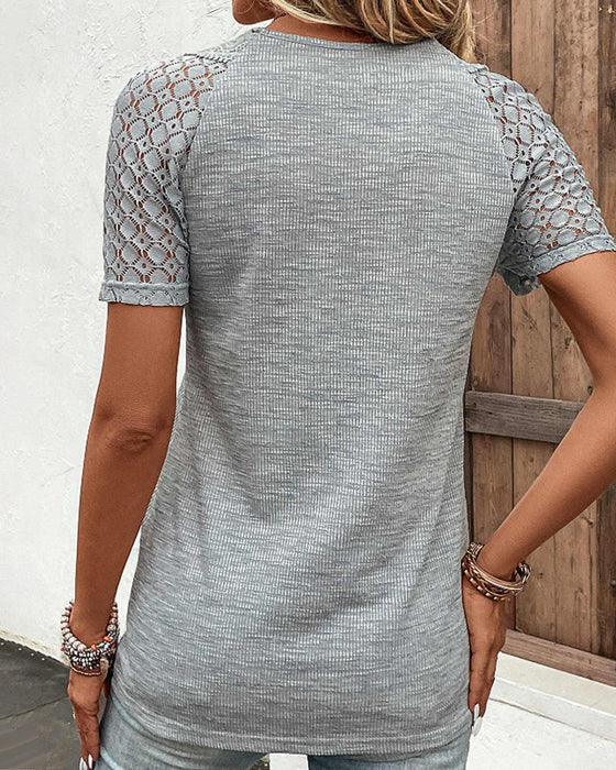 Damen T-Shirt mit kurzen Ärmeln und Spitze