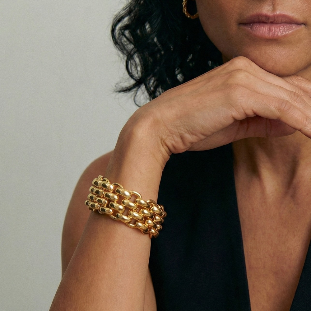 Mehrreihiges Gliederarmband in Goldoptik mit Verlängerungskette | Shop Nory