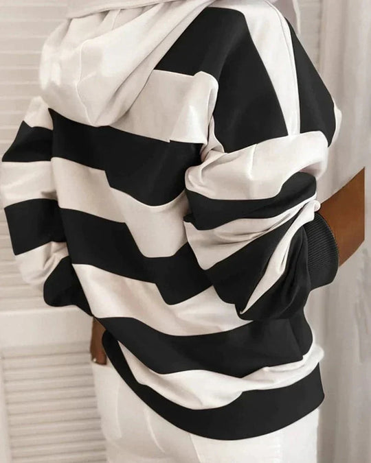 Hoodie Strickdetails Lockere Passform Weiche Materialien