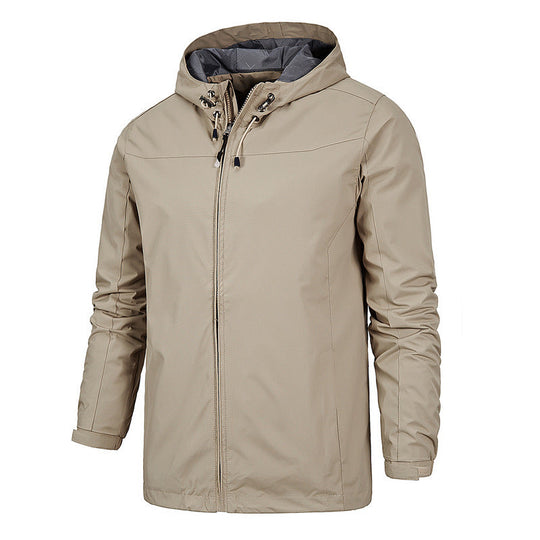 Wasser- und winddichte Jacke mit Kapuze