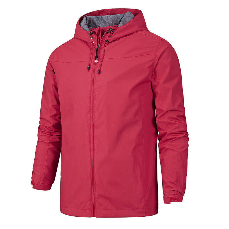 Wasser- und winddichte Jacke mit Kapuze