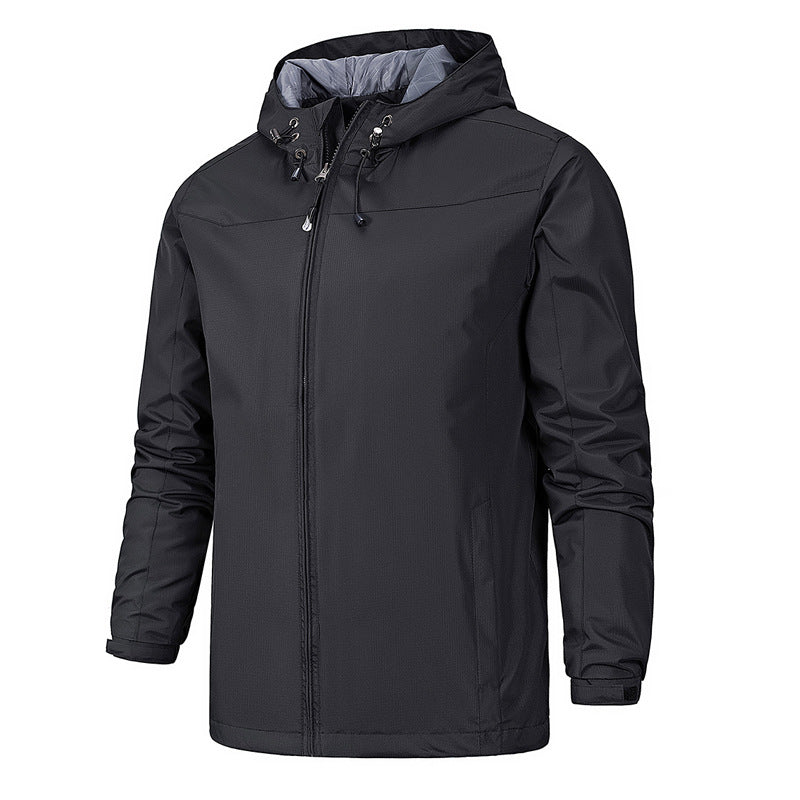 Wasser- und winddichte Jacke mit Kapuze