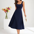 Elegantes Kleid mit Trägern Dunkelblau Farbe