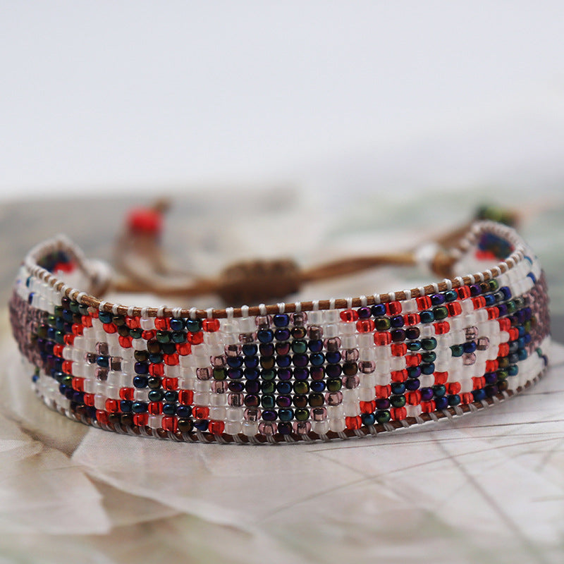 Handgewebtes Böhmisches Armband | Shop Nory
