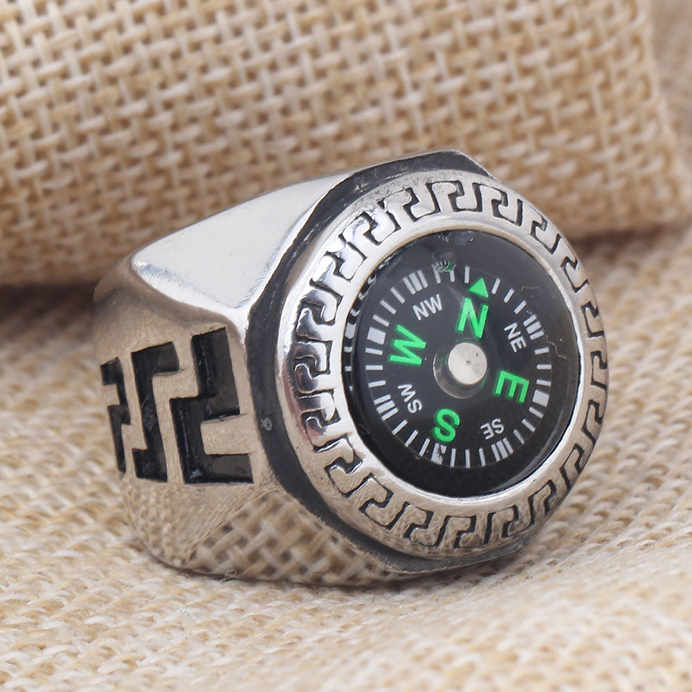 Herren Ring mit integriertem Kompass und kunstvollem Design Shop Nory