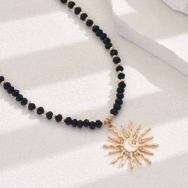 Böhmische Halskette Mit Sonnenanhänger | Shop Nory