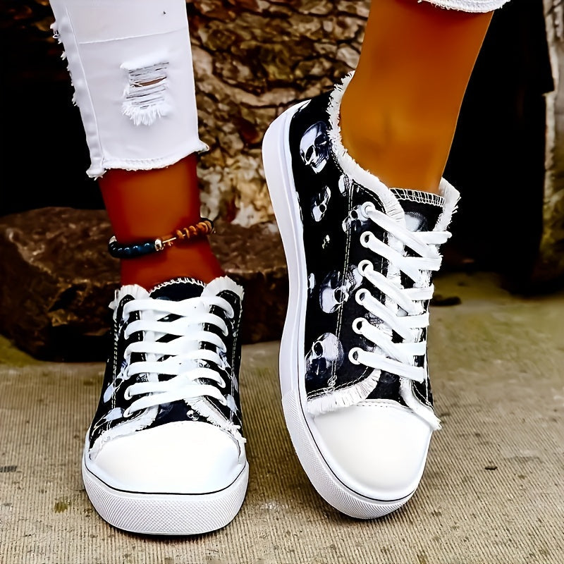 Turnschuhe Mit Totenkopfdruck Luna