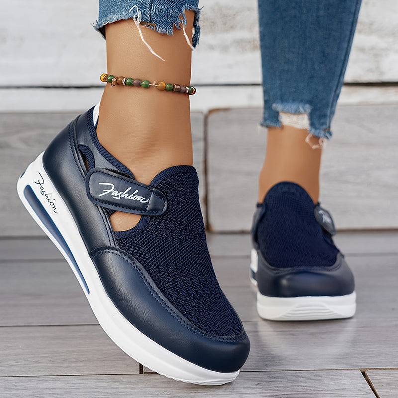 orthopädische Damen-Sneaker, atmungsaktiv und bequem.