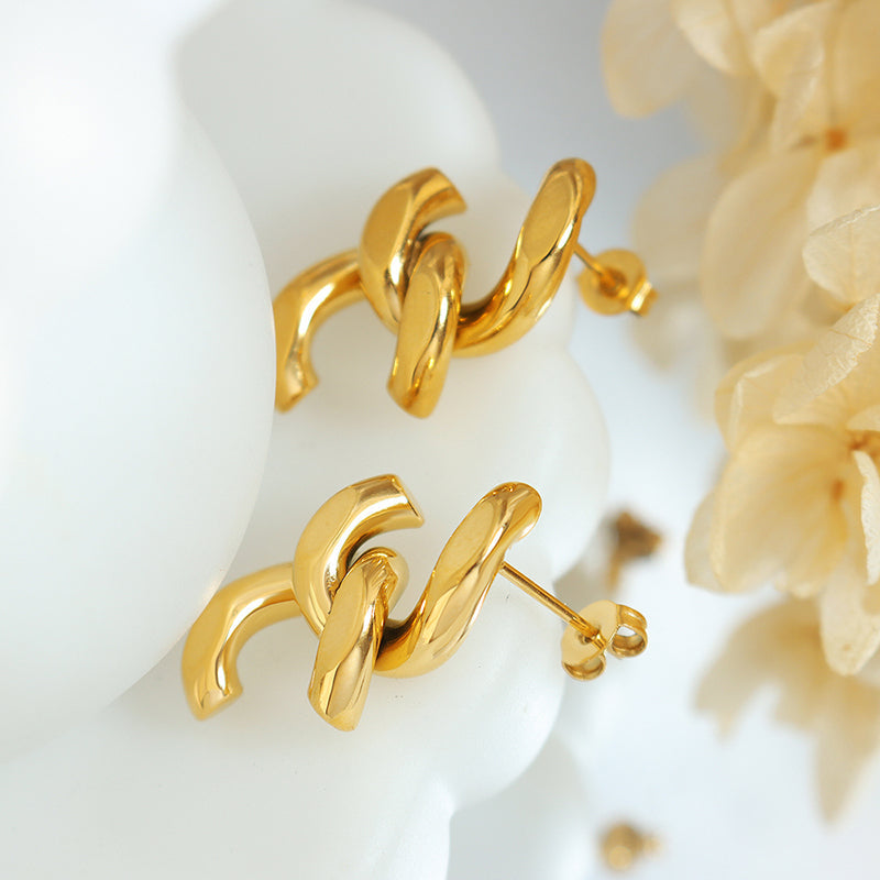 Subtil, aber stilvoll c-kette halblink goldbeschichtete Ohrringe *großartige Geschenkidee* | Shop Nory