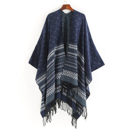 Damen Ruana-Poncho mit Jacquardmuster, Fransen und weichem Wollmix Shop Nory