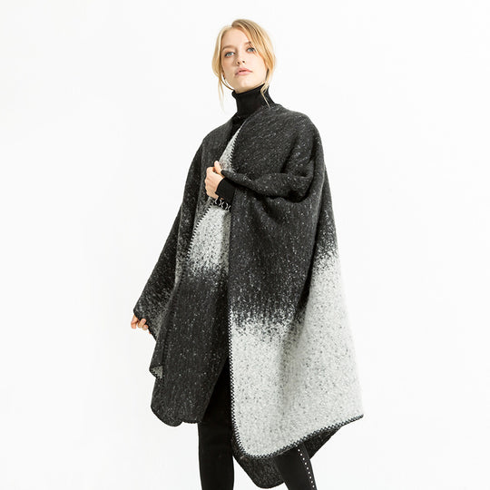 Damen Oversize-Ruana aus Wollmix mit Farbverlauf und Zierkettelnaht Shop Nory