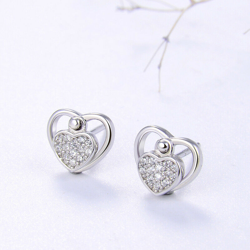 Ohrstecker Herz 925 Sterling Silber mit  Zirkonia besetzt | Shop Nory