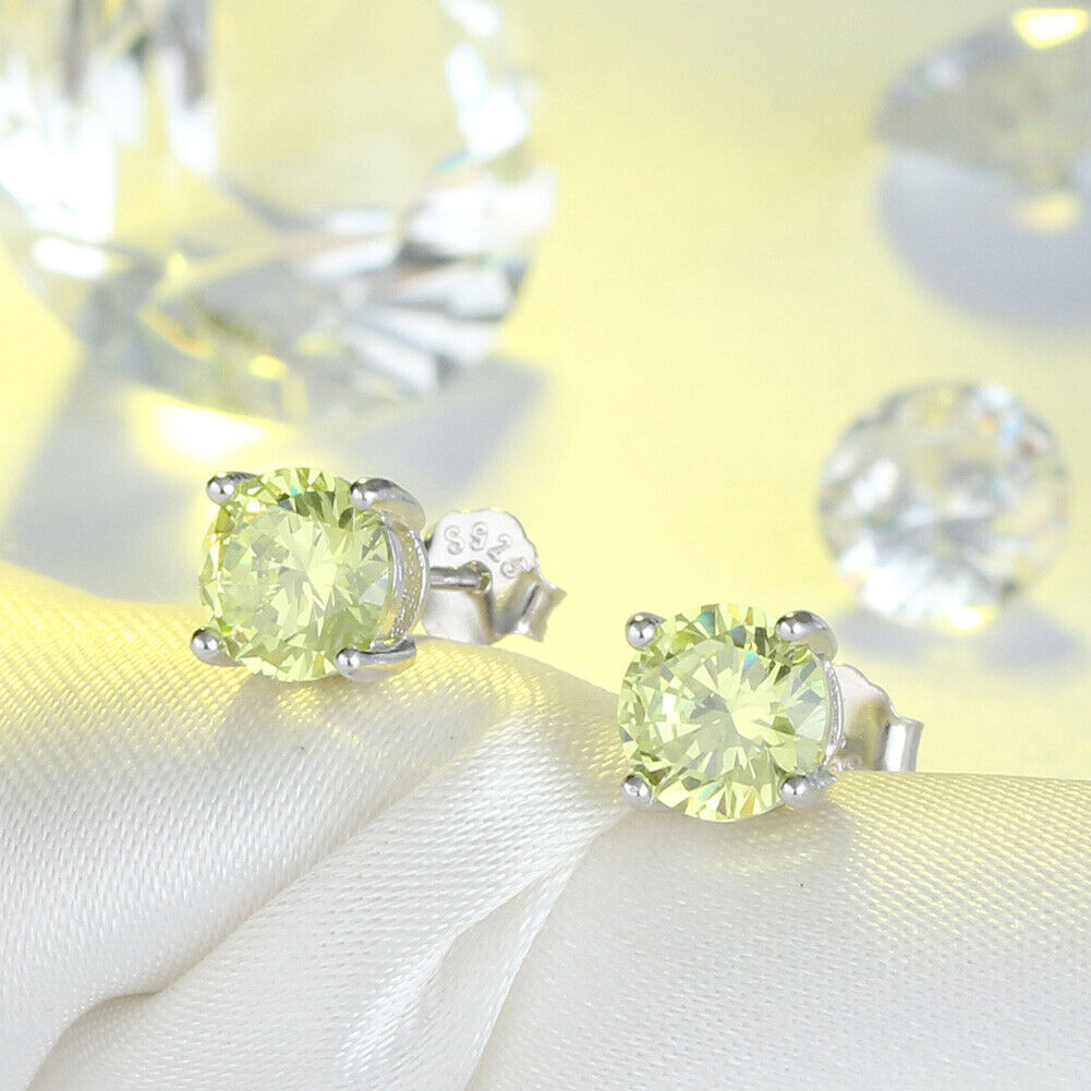 1 Paar runde Ohrstecker 925er Sterlingsilber Cubic Zirkonia hellgrün | Shop Nory