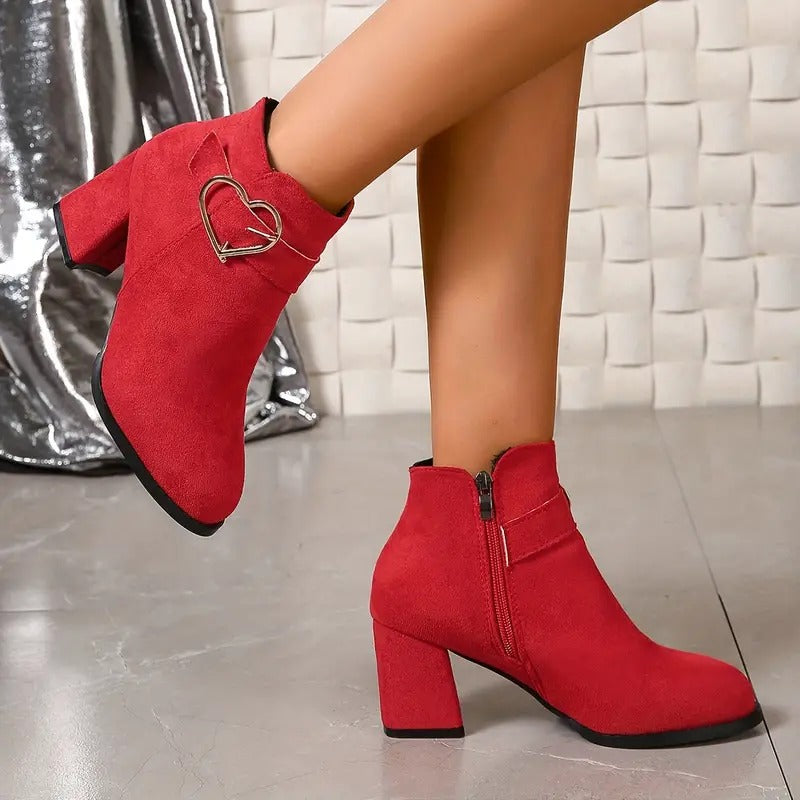 Damenstiefel mit Blockabsatz