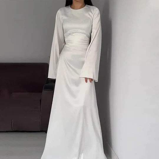 Lange Frauenkleider Aus Satin Stil
