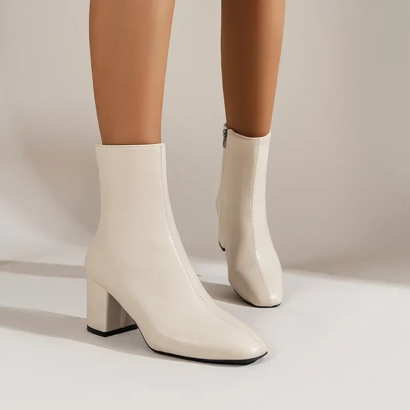 ShopNory | Elegante und Vielseitige Stiefeletten