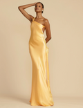 Satin Kleid - Luxus Glanz - Perfekt für Sommerveranstaltungen