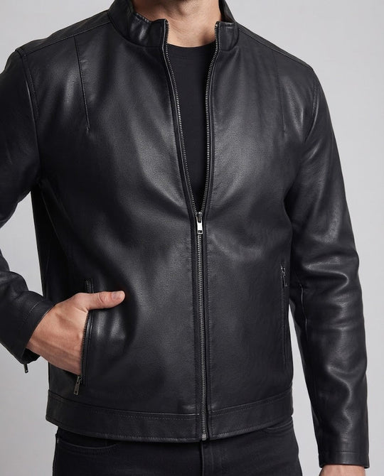 Herren schmal geschnittene Biker‑Blousonjacke in Lederoptik mit hochschließendem Kragen und thermoisolierter Innenlage Shop Nory