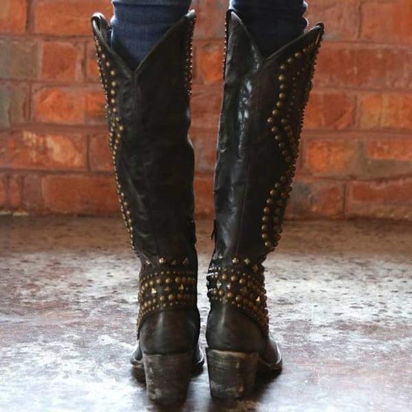Cowboystiefel mit Absätzen