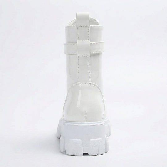Modische Stiefel für Frauen