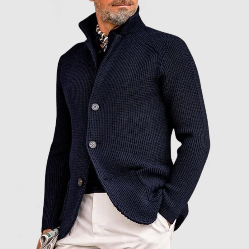 Klassischer Cardigan