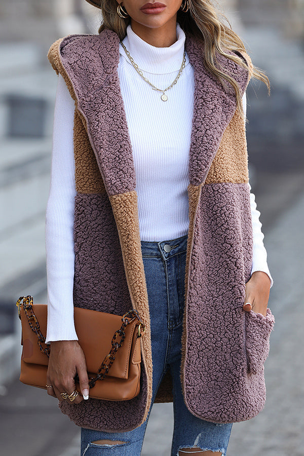 Ärmelloser Colorblock-Taschenloser Mid-Length Cardigan Puff-Velours-Jacke