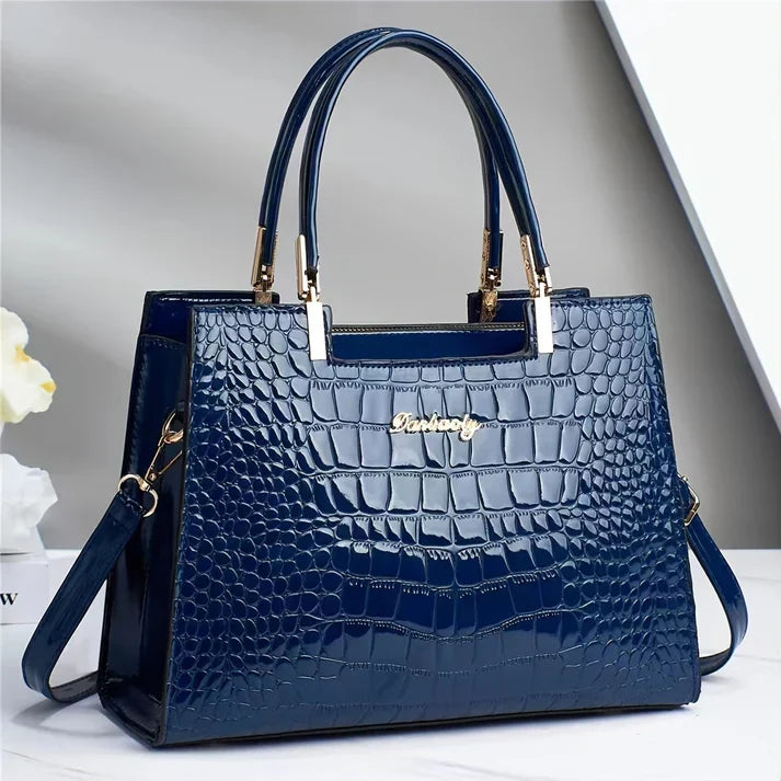 Frauen glänzende handtasche