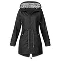 Wasserdichte Regenjacke Mit Kapuze Für Damen Stilvoll & Outdoor Tauglich