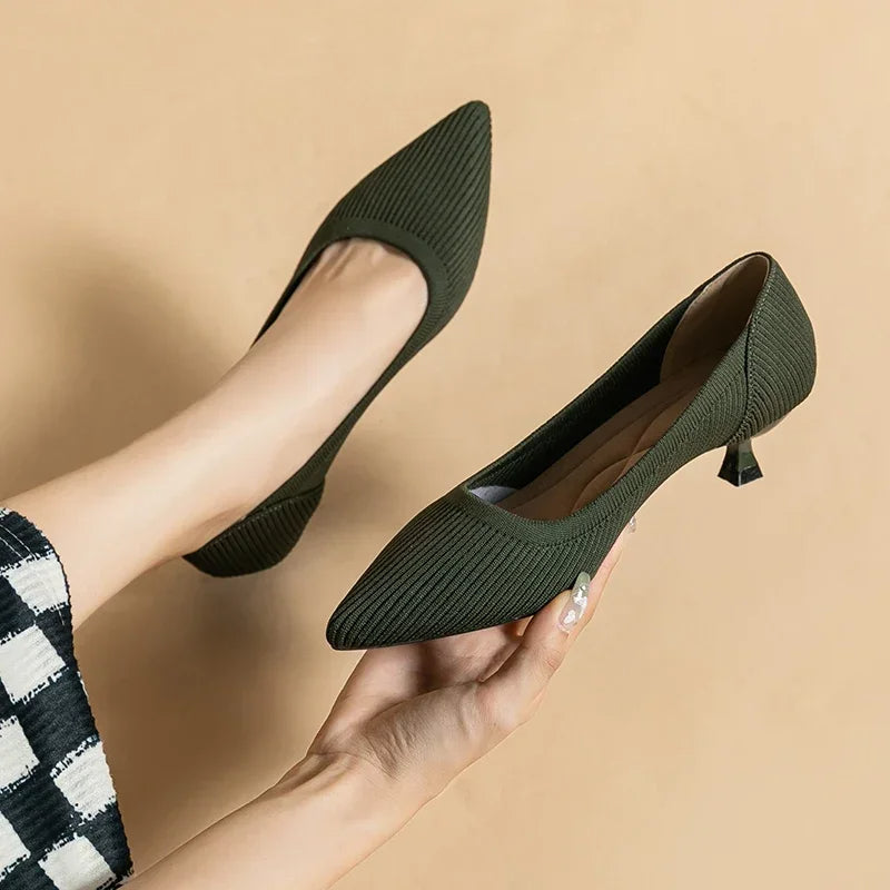 Orthopädische Schuhe mit Absatz