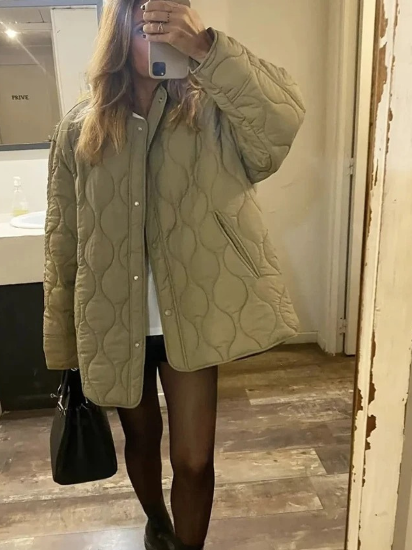 Gepolsterte Jacke Damen, Leichtes Übergröße Modell mit Taschen, Knopfverschluss