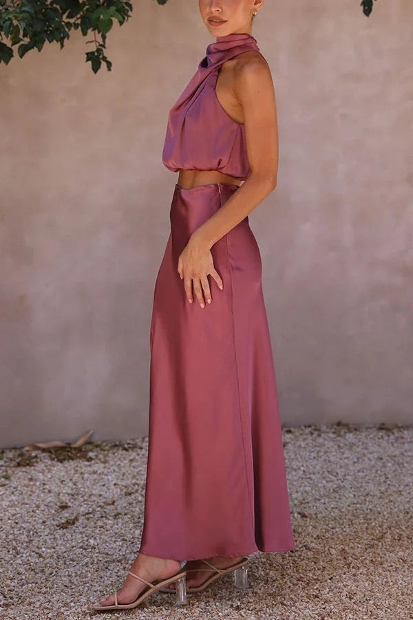 Solch Eine Stimmung Hochgeschlossene Satin Drapiert Maxirock Set