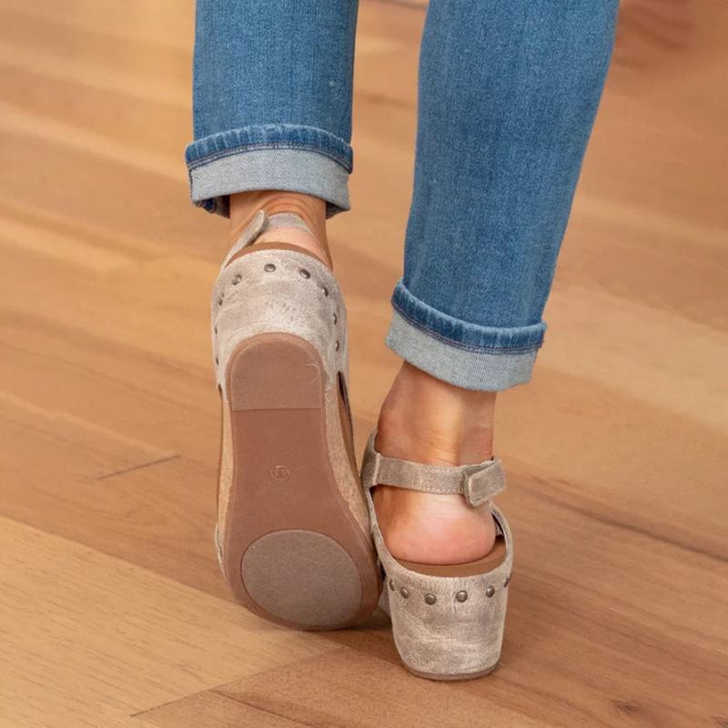 Sandalen Mit Keilabsatz