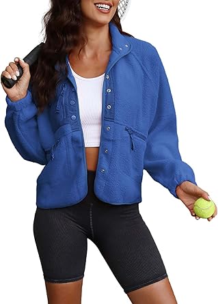 Warme Fleecejacke mit Taschen