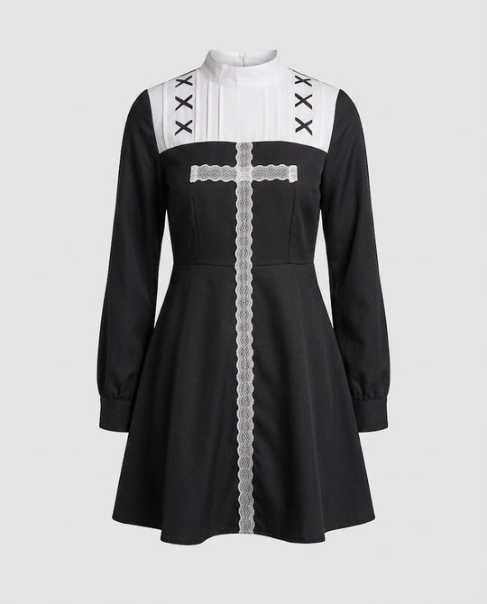 Damen Nonnenkleid mit eleganter Spitzenverzierung und Schleier Shop Nory