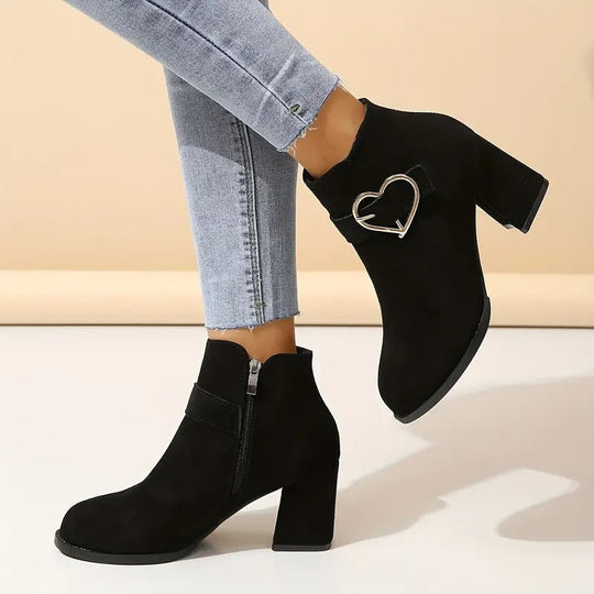 Damenstiefel mit Blockabsatz