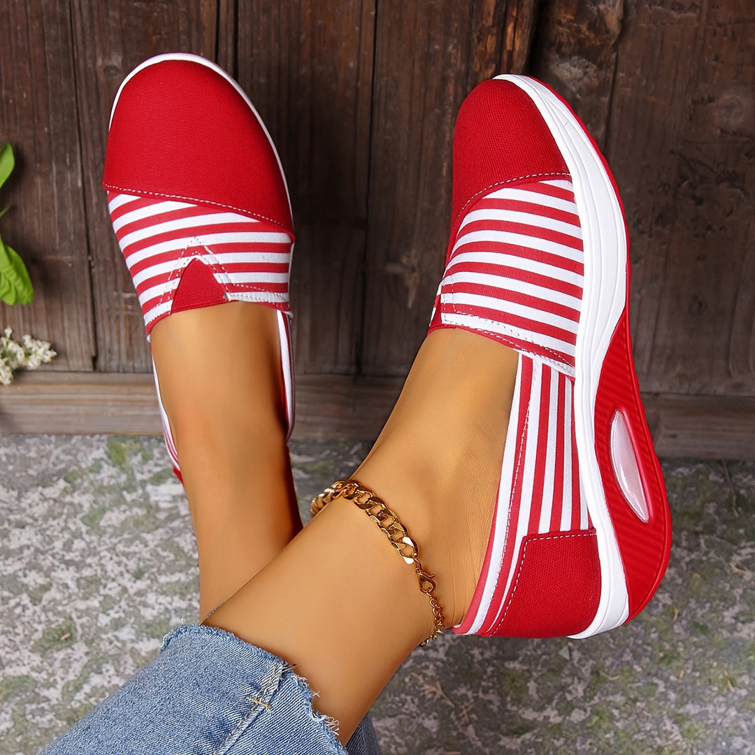 Gestreifte orthopädische Schuhe