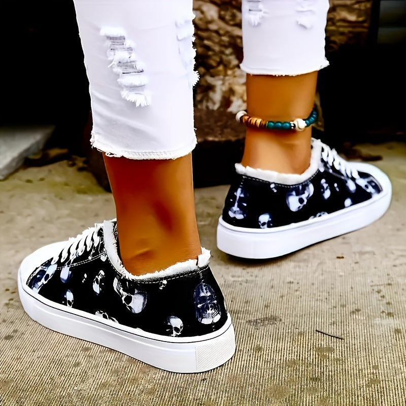Turnschuhe Mit Totenkopfdruck Luna