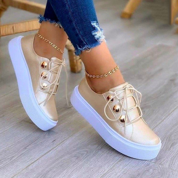 Zeitlose Orthopädische Turnschuhe im modernen Design