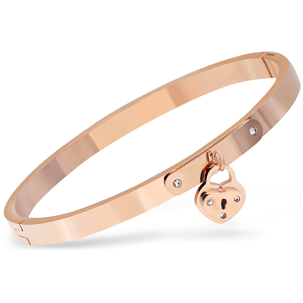Damen Armreif aus hochwertigem Edelstahl mit herzförmigem Anhänger und Zirkonia Shop Nory