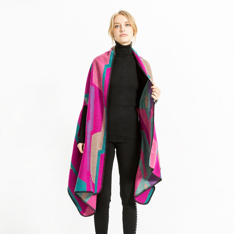 Damen Geometrischer Jacquard‑Überwurf im Ruana‑Stil mit Kapuze Shop Nory