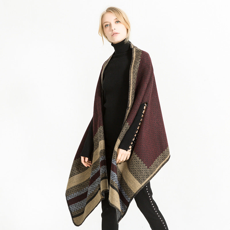 Damen Weicher Jacquard‑Ruana‑Überwurf mit Ethno‑Bordüre und offenem Oversize‑Fall Shop Nory