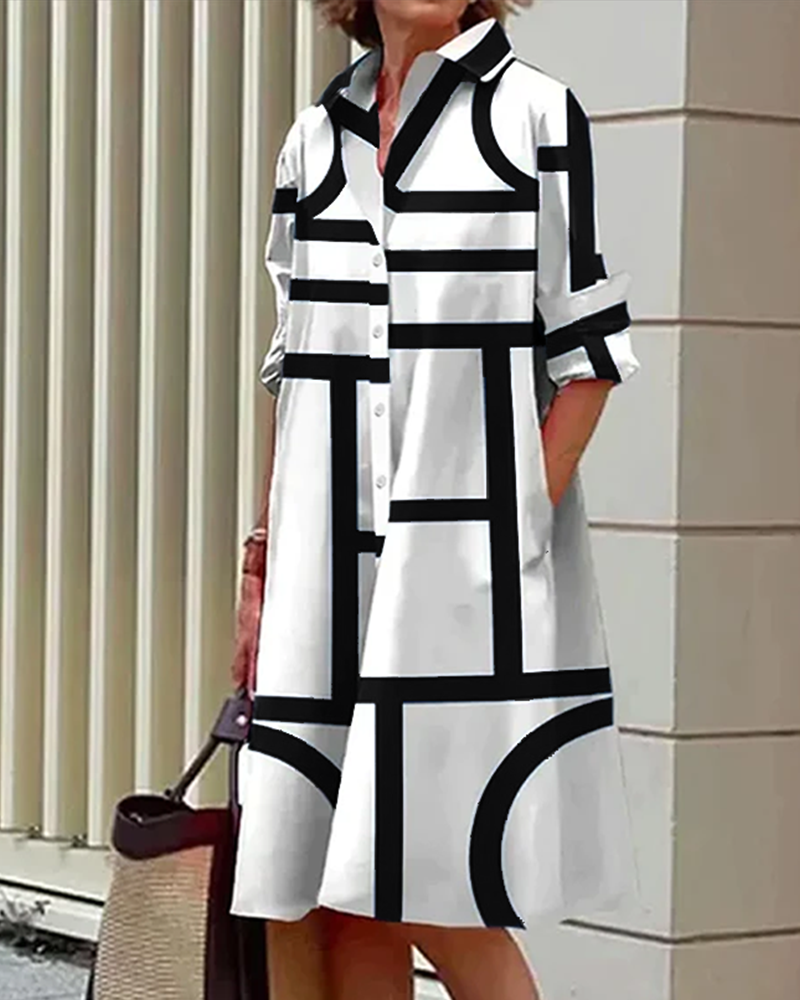 Kleid mit Taschen und Geometrischem Aufdruck