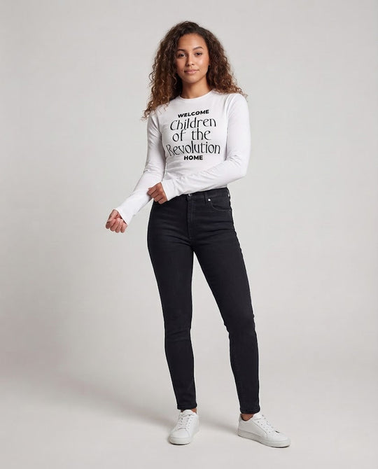 Damen Enganliegendes Cropped-Langarmshirt mit Statement-Print Shop Nory